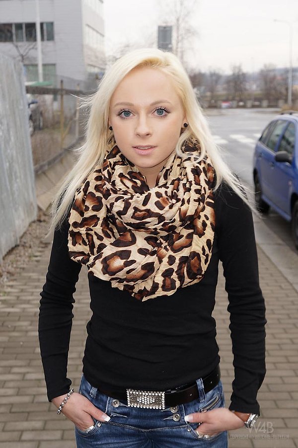 Алина, 18 лет, 1 размер груди